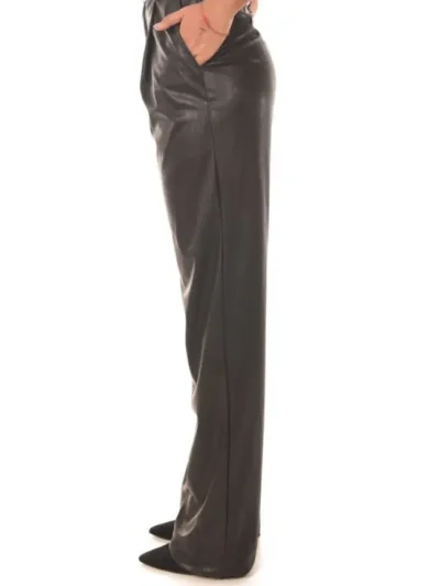 Odines placios moteriskos kelnes is eko odos jijil is sono