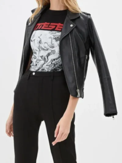 Moteriski marskineliai trumpomis rankovemis Diesel is priekio