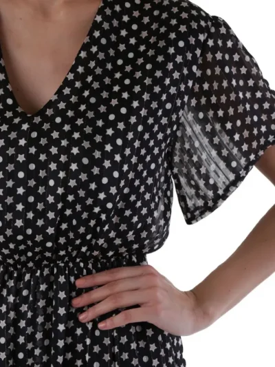 juoda ilga olivia hops suknele trumpomis rankovemis is priekio