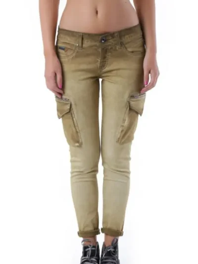 moteriskos kelbes bray steve alan su cargo kisenemis