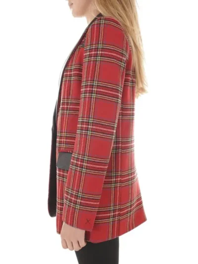 Gaelle Moteriskas raudonas languotas svarkelis is sono