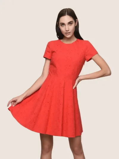 Moteriska Raudona Midi suknele Armani Exchange