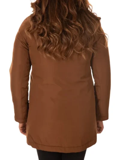 Moteriska TOY-G ruda striuke is nugaros